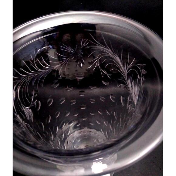 Hawkes Crystal Marcella Vase - Picture 7 of 11